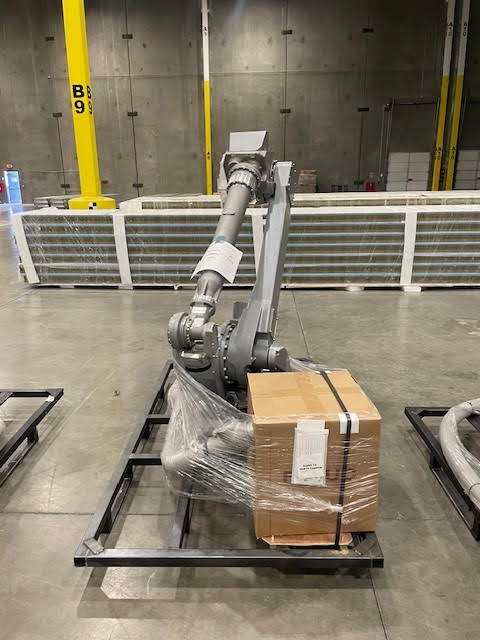 Fanuc P-350i C1D1 Robot w/ R-30iB Plus Control Box