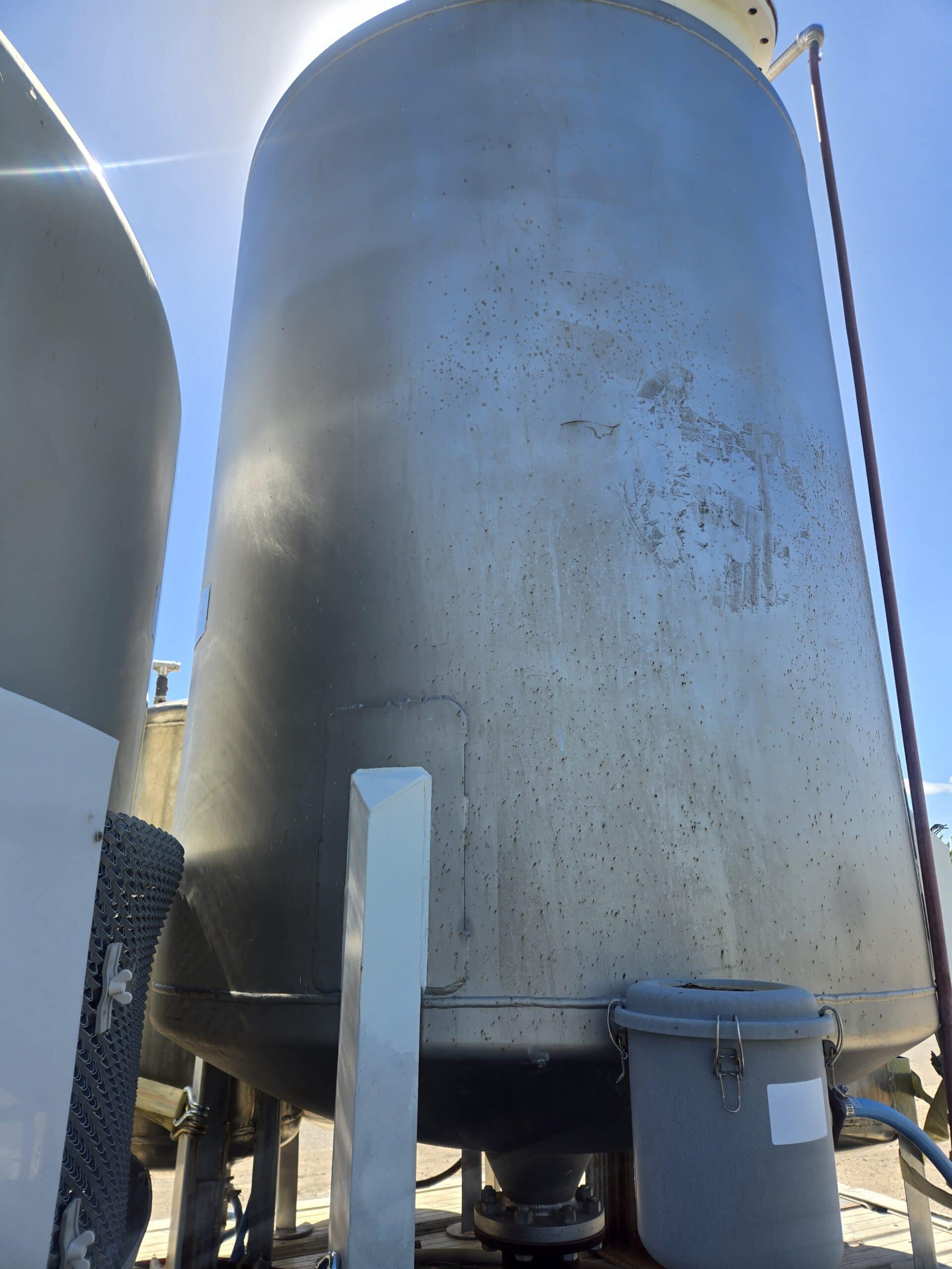 Full Solvent Recovery System on Trailer Full Solvent Recovery System on Trailer