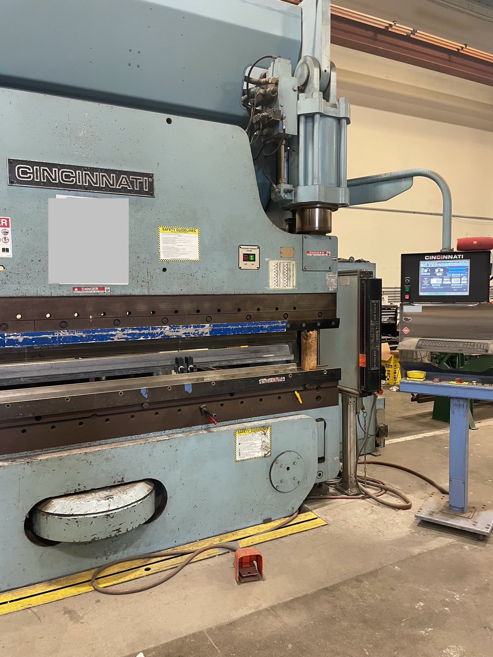 350 Ton x 12' 350AF10 Cincinnati Press Brake