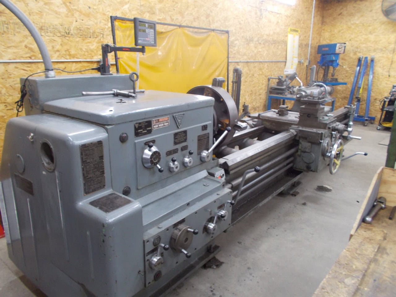Stanko 1M63 Engine Lathe