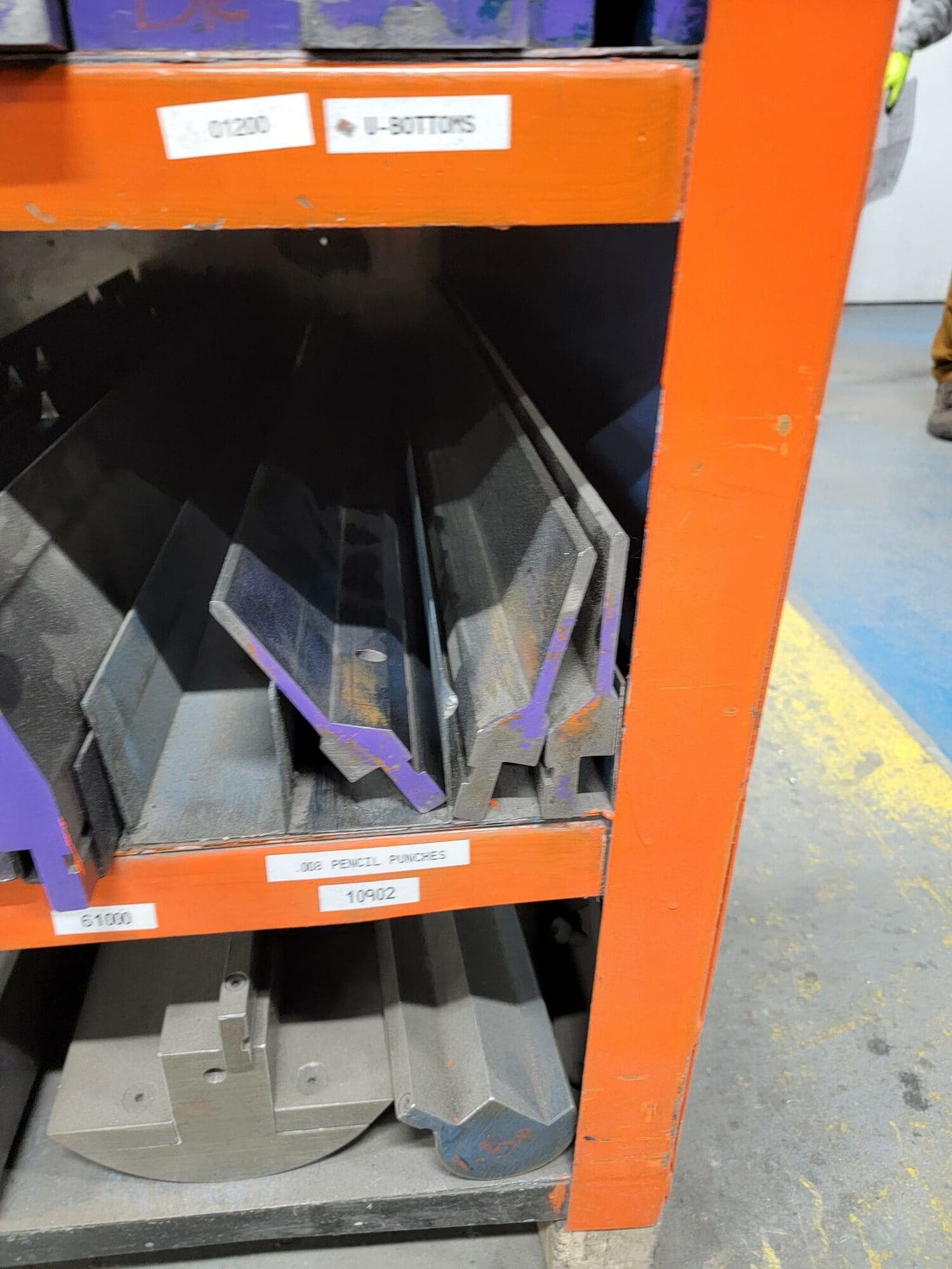 242 Ton x 14' Amada HFB2204 CNC Press Brake