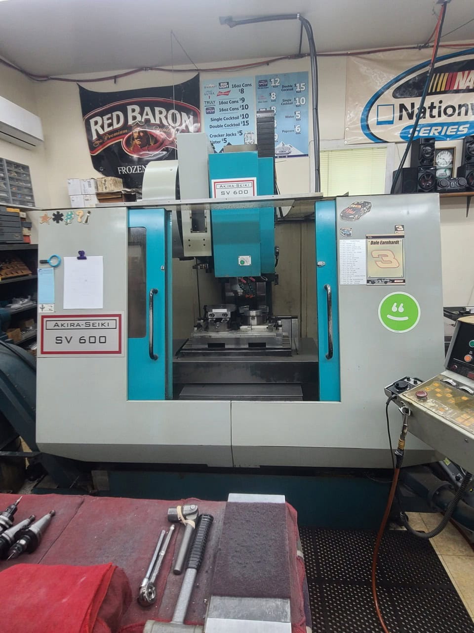Akira Seiki SV600 CNC VMC, 1998 - New Spindle - Image 9