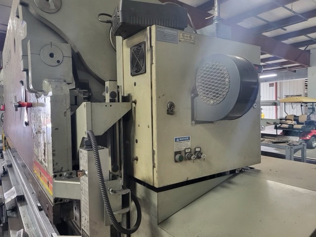 250 Ton x 14' Accupress 725014 CNC Hydraulic Press Brake