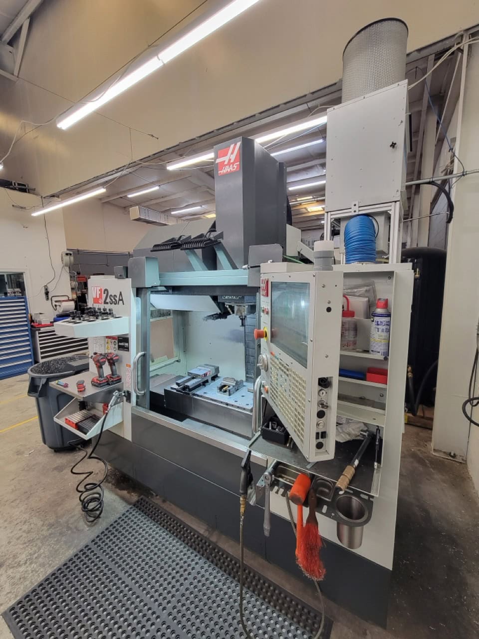 Haas VF-2SS VMC