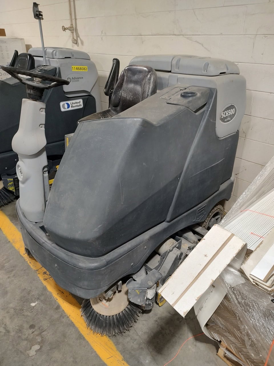 Advance SC6500 Industrial Floor Sweeper