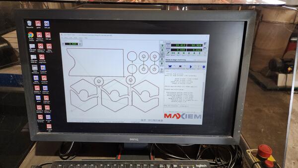 5'x10' Omax Maxiem 1530 CNC WaterJet