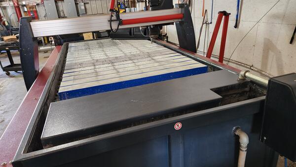 5'x10' Omax Maxiem 1530 CNC WaterJet