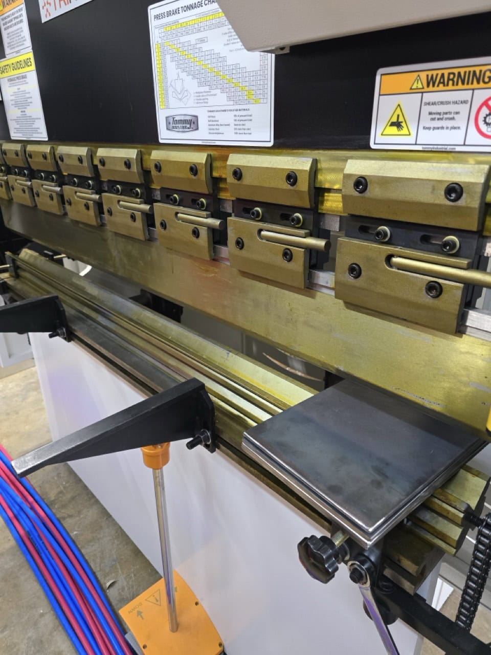 45 Ton x 5' Tommy Industrial TIHB45-5 CNC Press Brake