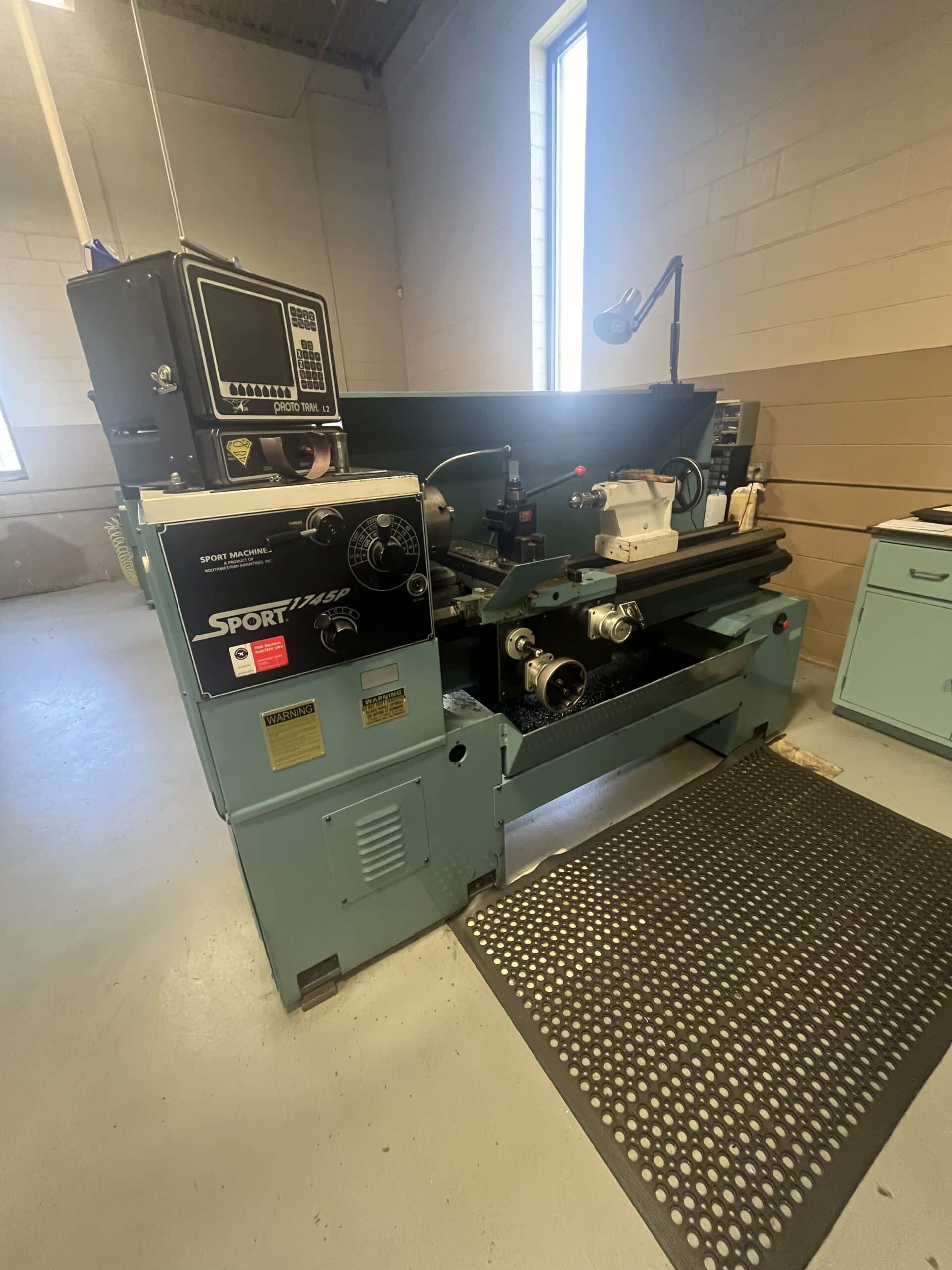 TRAK TRL 1745P Lathe