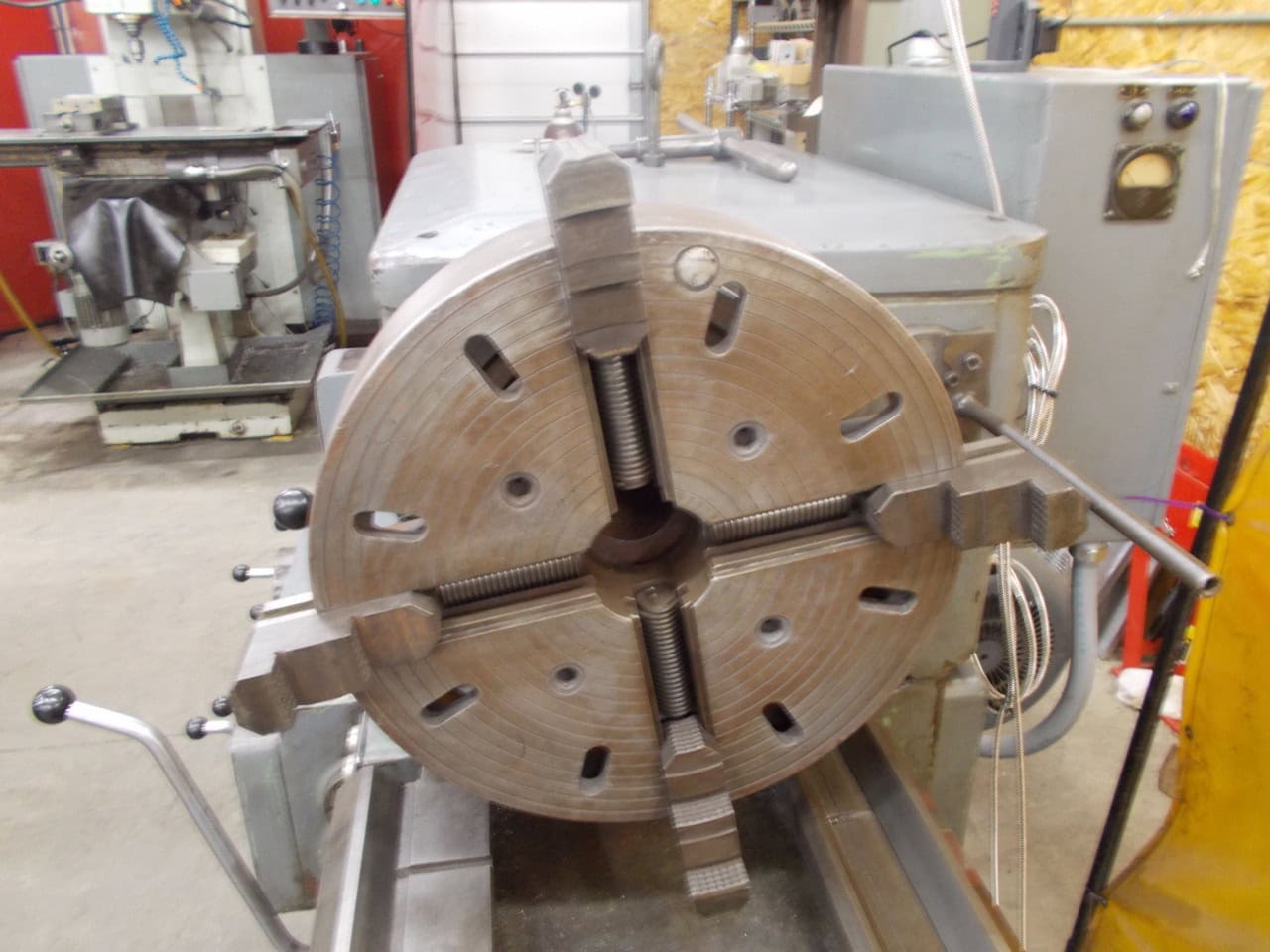 Stanko 1M63 Engine Lathe