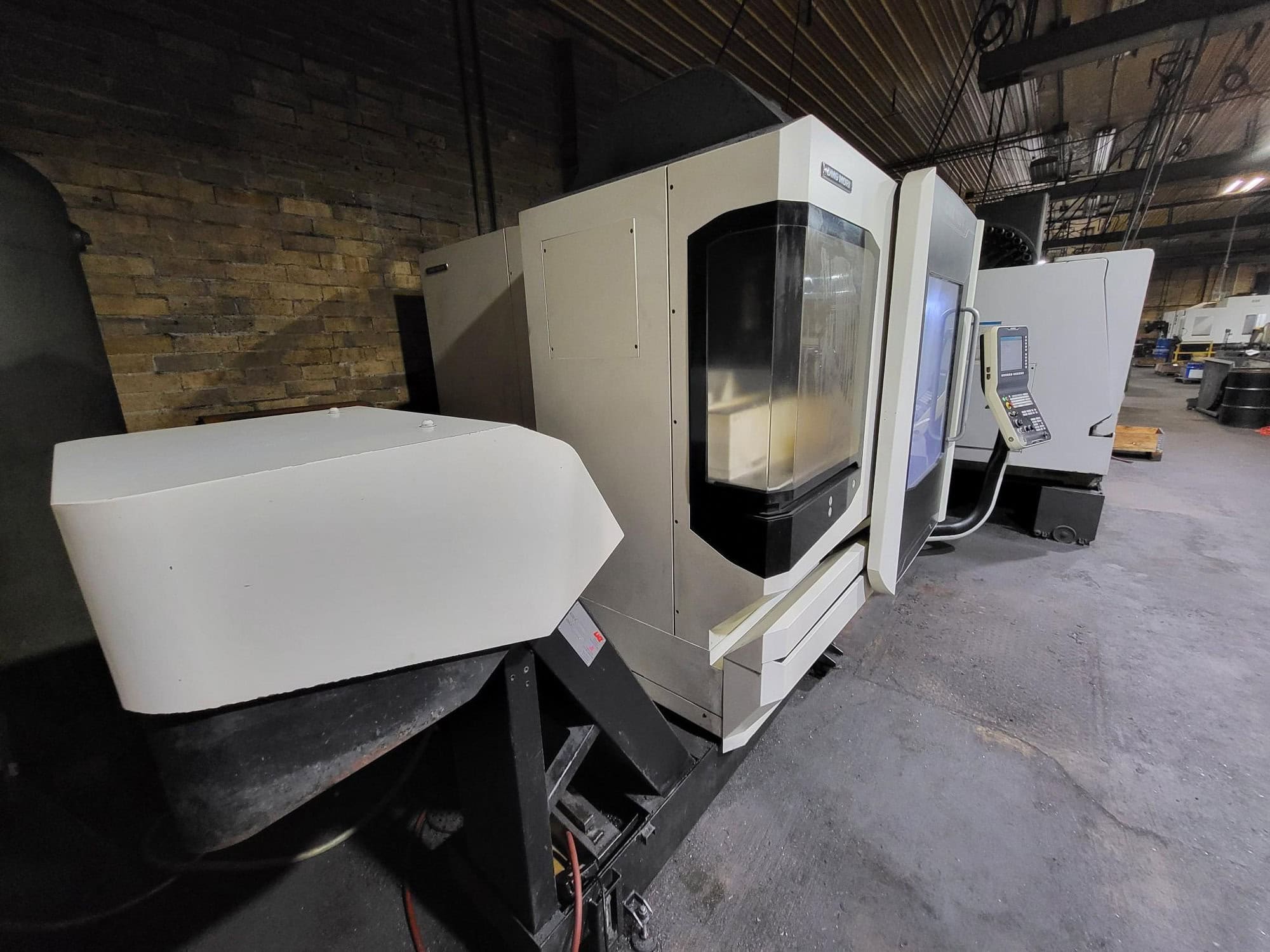 DMG MORI CMX 1100V VMC