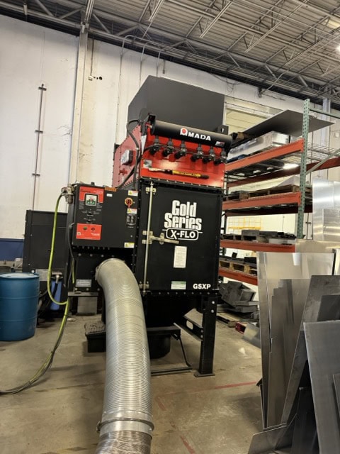 3000 Watt Amada Ensis 3015 AJ Fiber Laser