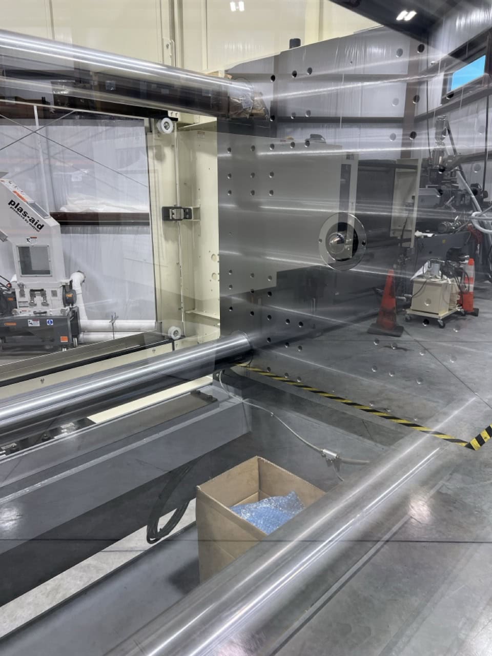 Nissei FNX-280III 100A Injection Mold Machine