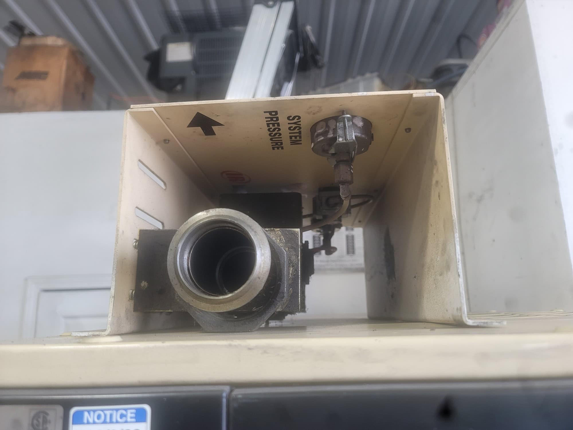 25 HP Ingersoll Rand UP6-25-125 Rotary Screw Air Compressor