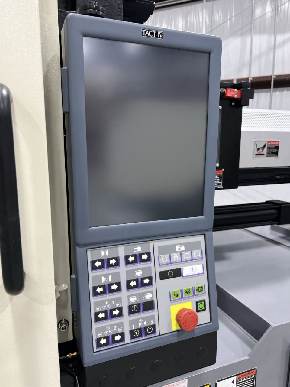 Nissei FNX-280III 100A Injection Mold Machine