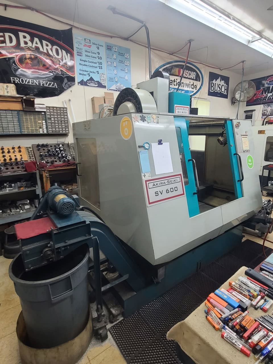 Akira Seiki SV600 CNC VMC, 1998 - New Spindle - Image 14
