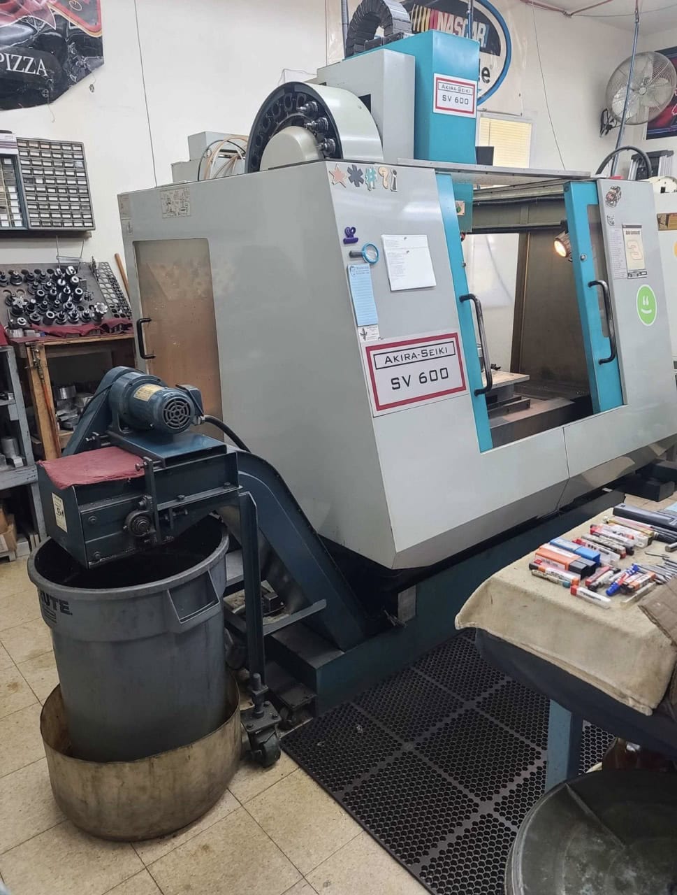 Akira Seiki SV600 CNC VMC, 1998 - New Spindle - Image 17