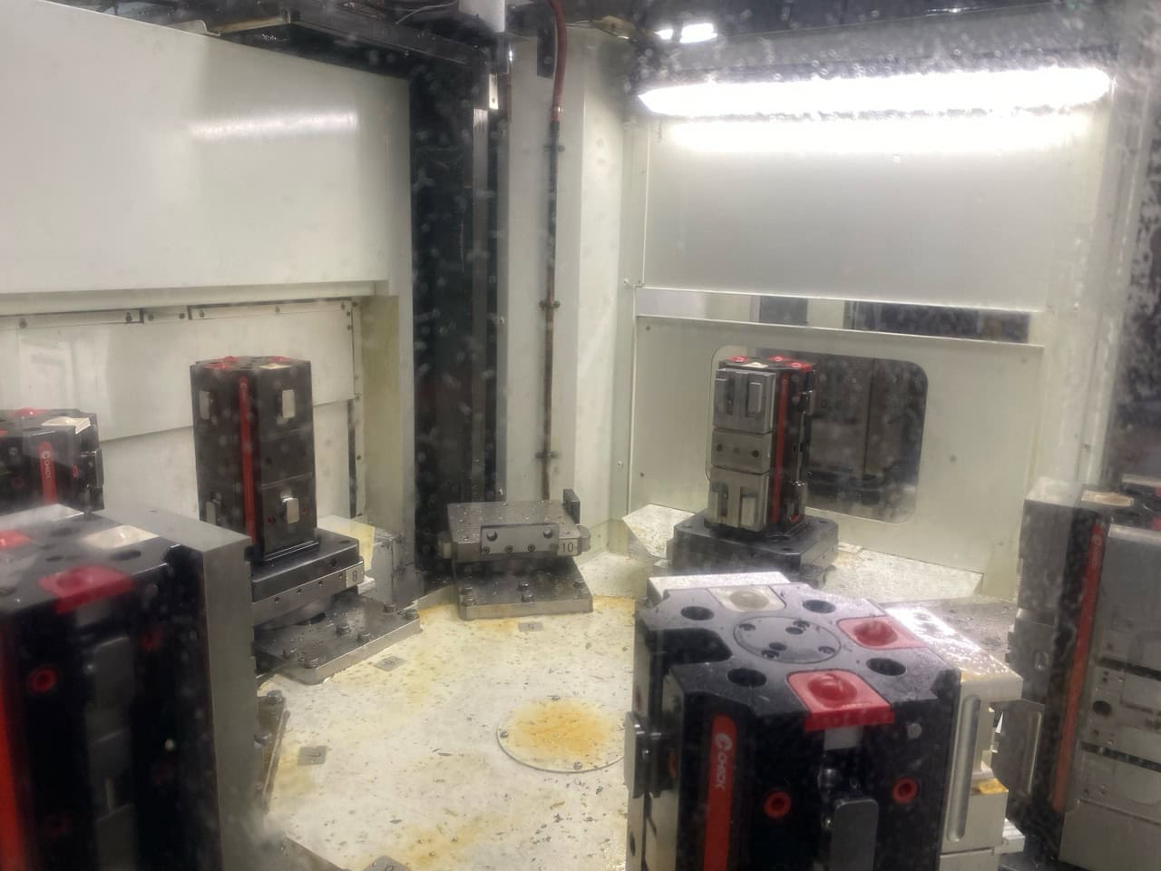 Kitamura HX250iG CNC HMC