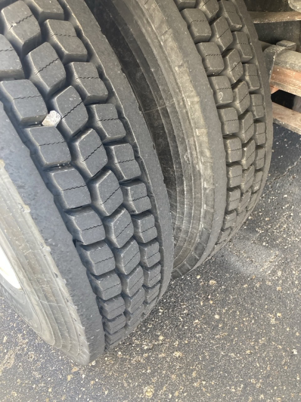 24' Ford F650 Box Truck