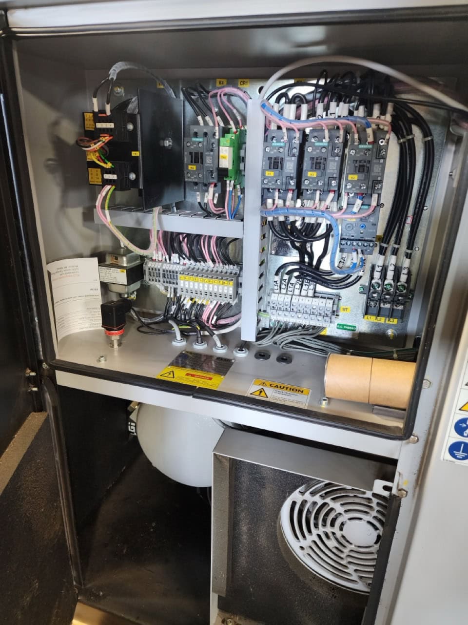 20 HP ELGi EN15-125 Rotary Screw Air Compressor
