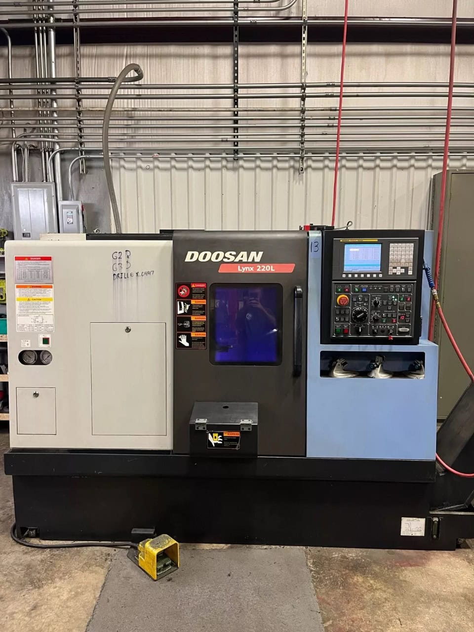 Doosan Lynx 220LC CNC Lathe
