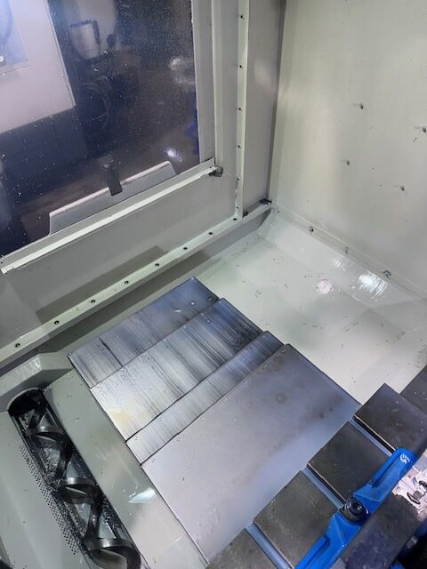 Haas VF-1YT VMC
