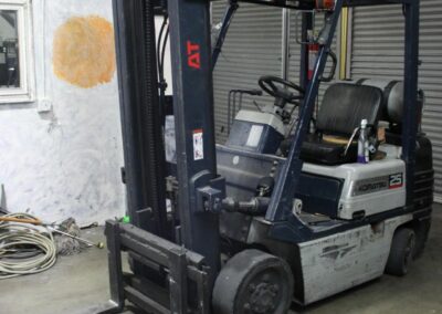 komatsu model fg25st11 5000-lb cap lp forklift