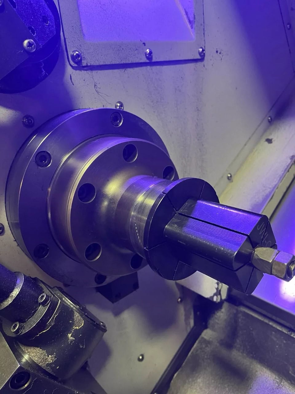 Doosan Lynx 220LC CNC Lathe