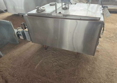 sunset tanks co 200 gallon agitated and cooling tank with condenser unit