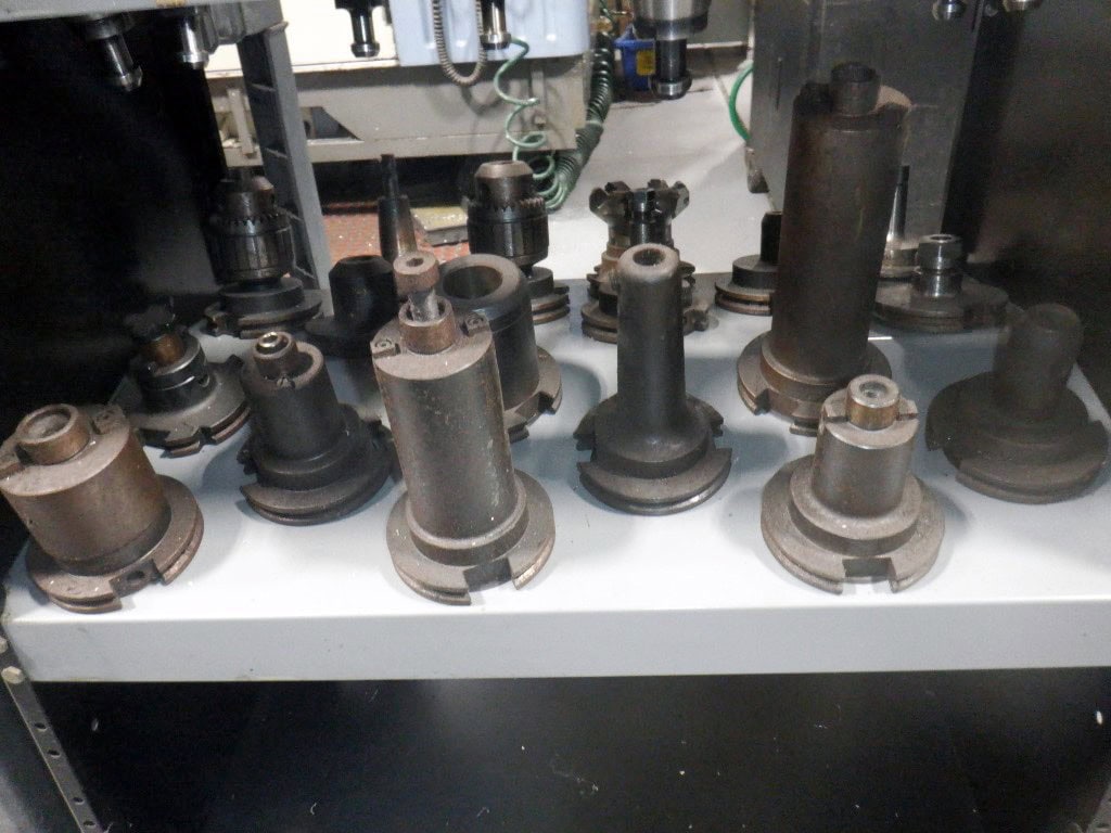 Yama Seiki Awea BM-1200 VMC