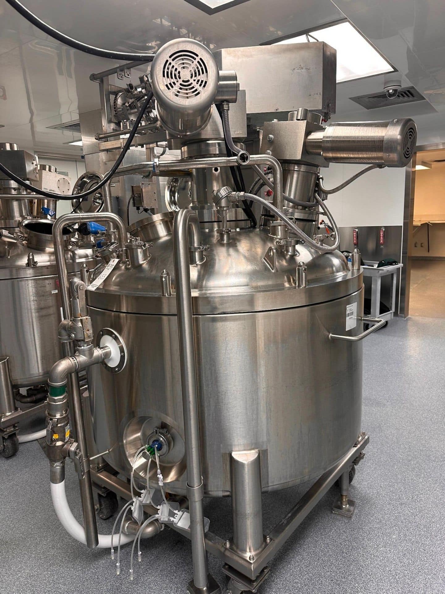 225 Gallon Holloway / Precision 316L Stainless Steel Reactor, 2019 - Dual Agitation, Sweep/Turbine
