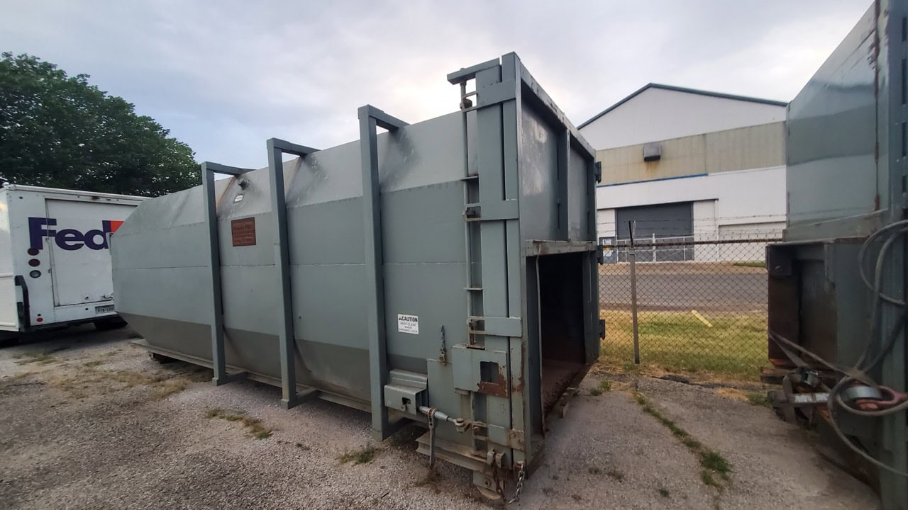 Wastequip Pre-Crusher Compactor APC-526, 2015