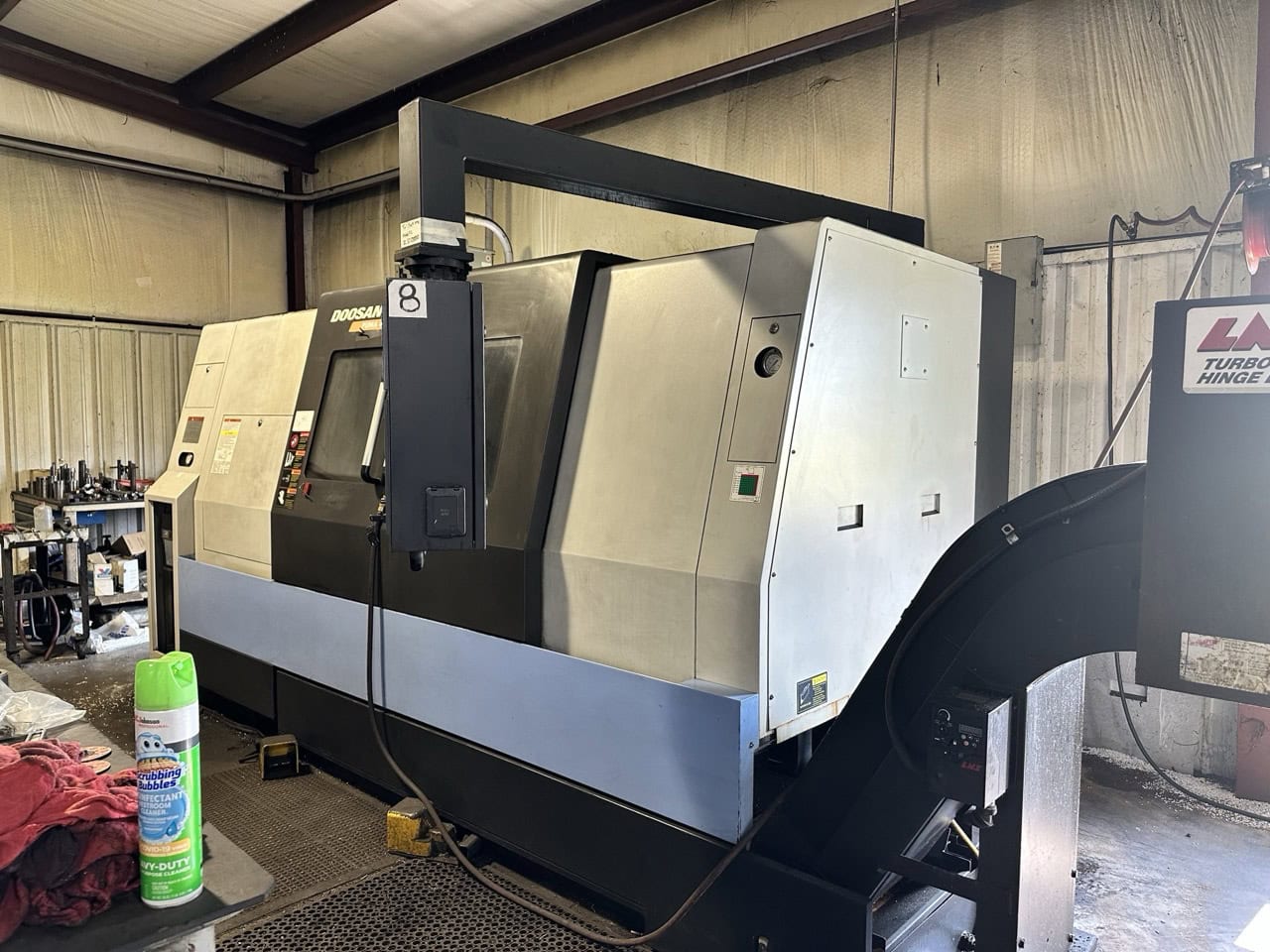 Doosan Puma 400C CNC Lathe, 2010 - 6.5" Big Bore, Tailstock, 16" Chuck