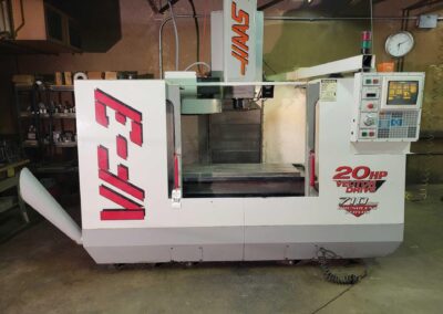 1997 haas vf-3 vertical machining center