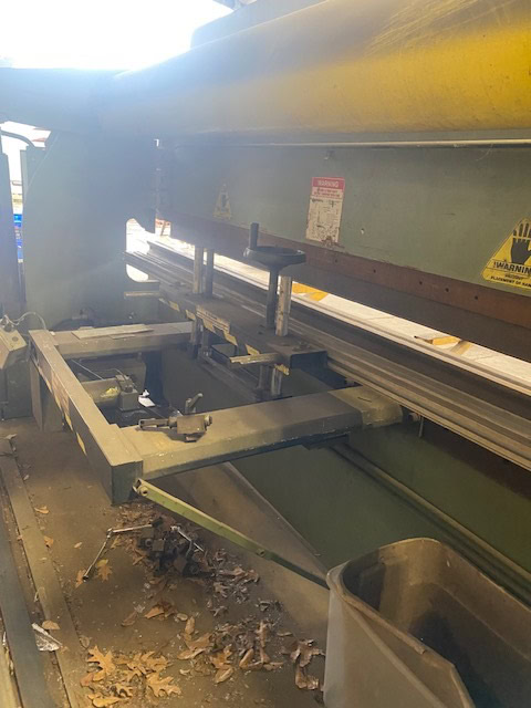 100 Ton x 12' Accurpress 710012 CNC Press Brake, 1996 - Image 2
