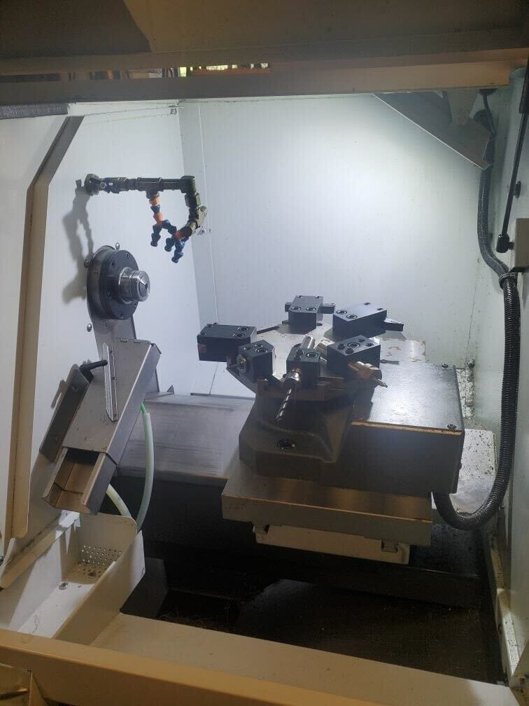 Haas CL-1 CNC Lathe, 2018 - Bar Feeder, Parts Catcher, Tooling #1 REALLY LOW HOURS - Image 2