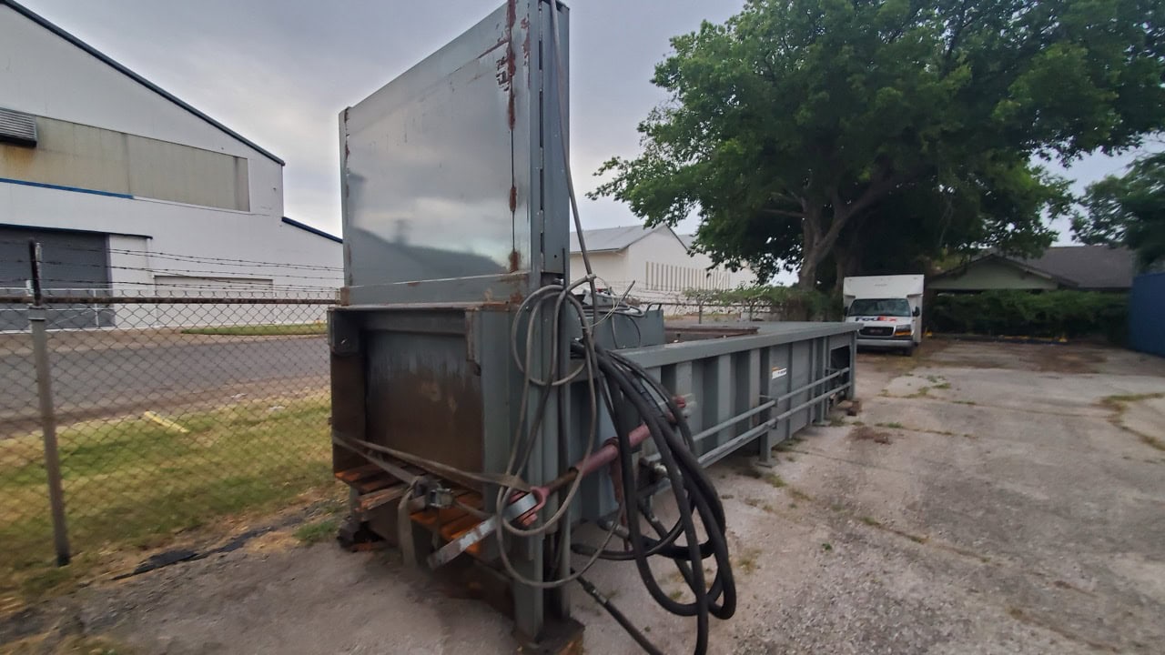 Wastequip Pre-Crusher Compactor APC-526, 2015 - Image 2