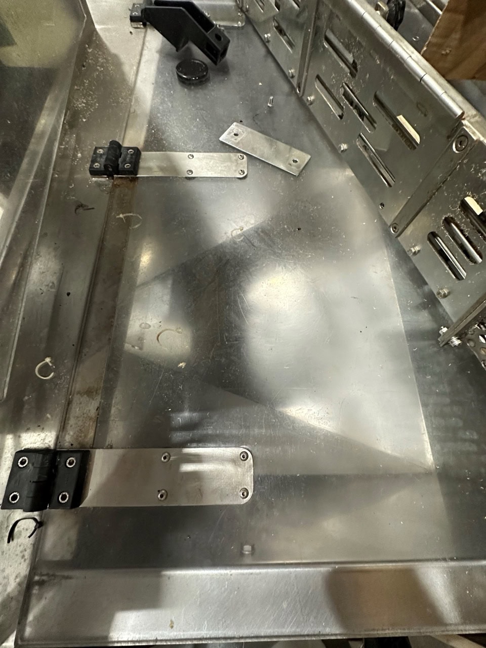 F.B.L. FL-150 Steam Vacuum Capping Machine, 2012 - Image 13