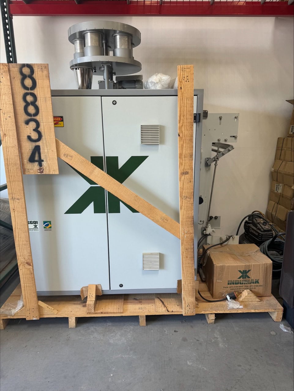 Indumak MG-1000 CGS Vertical Form Fill and Seal Bagger with Volumetric Filler and Incline Conveyor, 2016 - Image 2