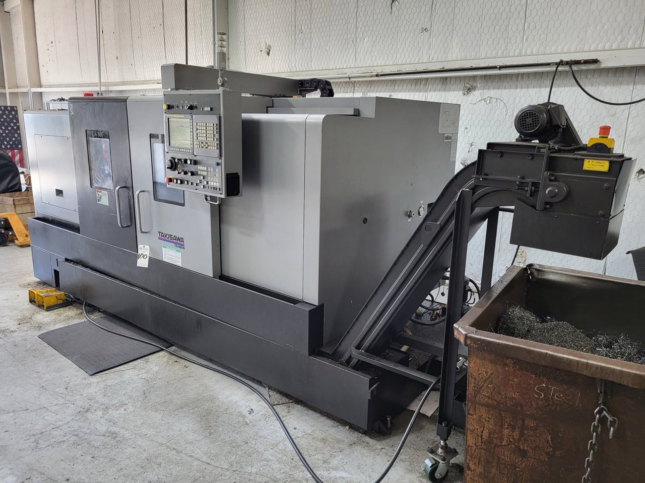 Takisawa LA-300 CNC Lathe, 2018 - Fanuc OI-TF Control, Tailstock, Chip Conveyor - Image 11