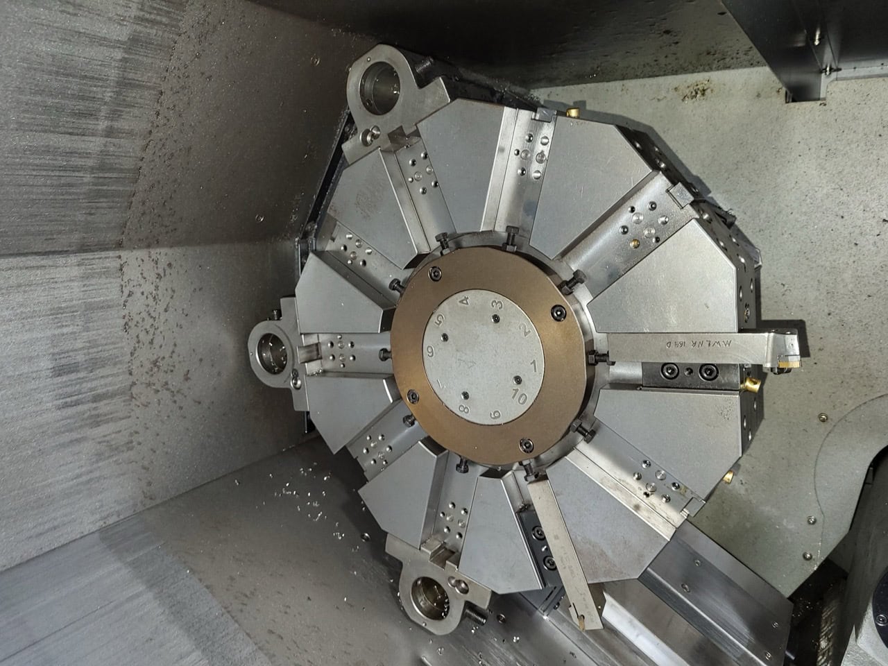 Takisawa LA-300 CNC Lathe, 2018 - Fanuc OI-TF Control, Tailstock, Chip Conveyor - Image 20