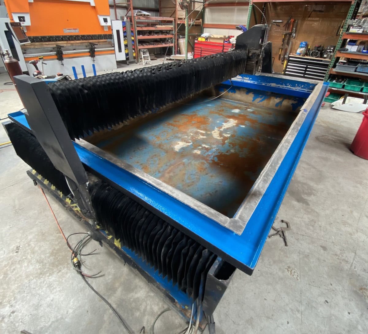 5' x 10' Calypso Hammerhead III Waterjet, 2005 - Image 3