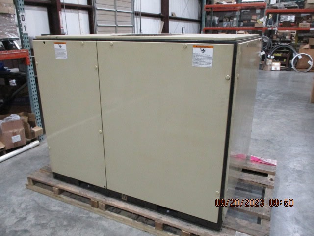 40 HP Ingersoll Rand SSR UP6-40-125 Air Compressor - Image 3