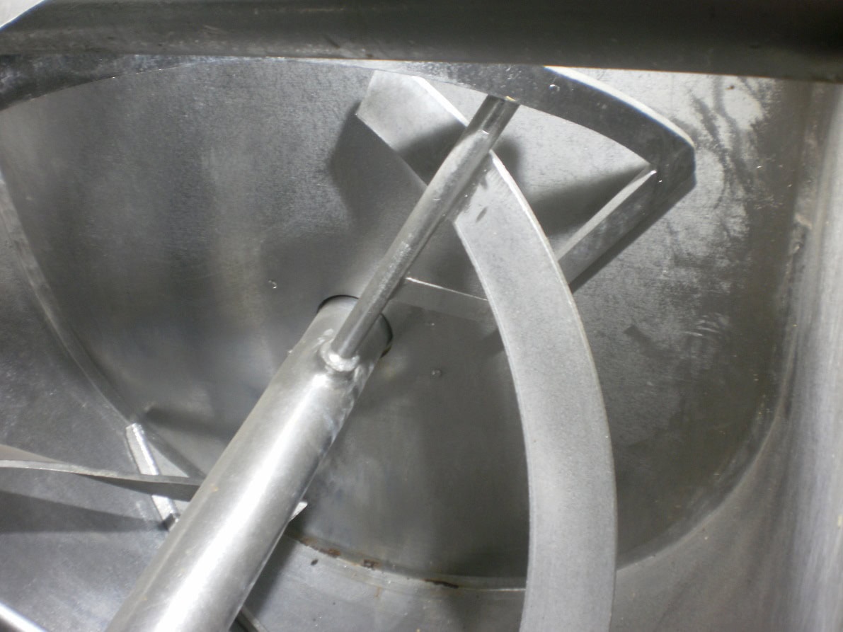 35 Cubic foot Stainless Steel Double Ribbon Blender- 3/8" thick Ribbons, 260 gallon Tank - Image 4