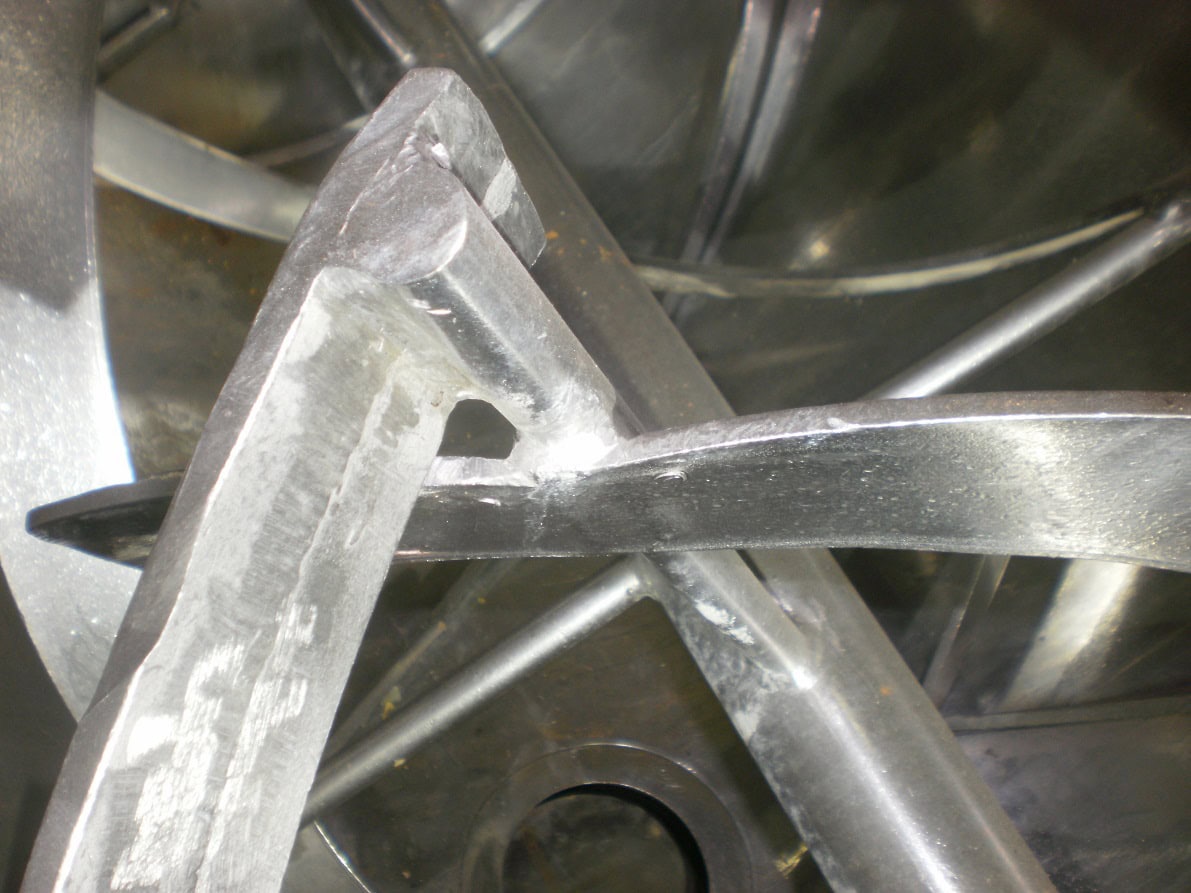35 Cubic foot Stainless Steel Double Ribbon Blender- 3/8" thick Ribbons, 260 gallon Tank - Image 8