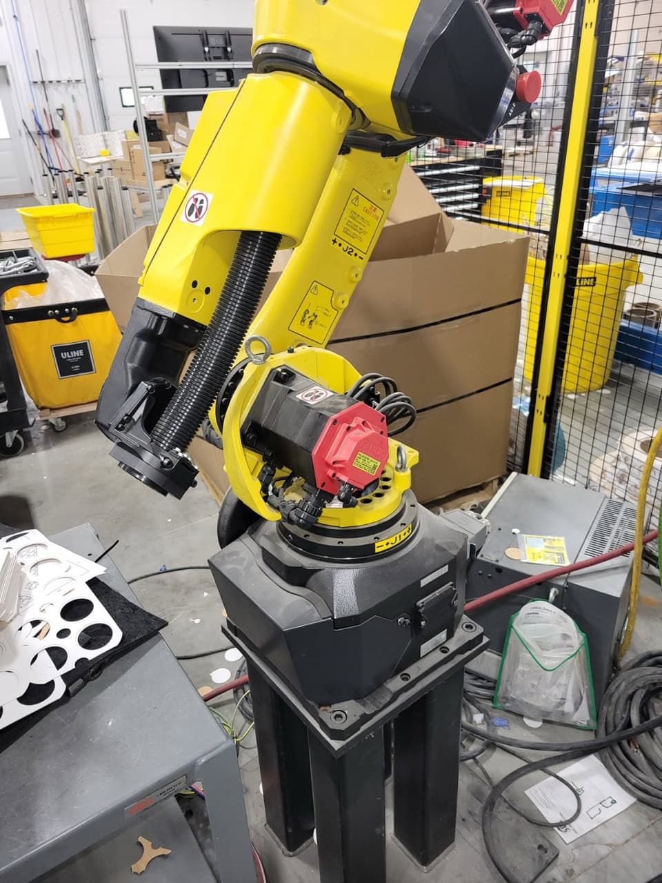 Fanuc M10iD/12 6-Axis Robot w/12kg Payload, 2021 - (Open Box Demo) - Image 3