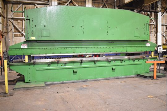 Beyeler 600T 600-Ton Hydraulic Press Brake, 1975 - 26' Bend Length