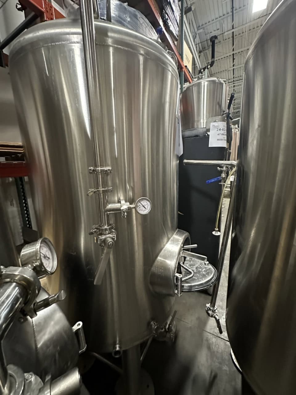 (4) 7 BBL Single Wall Brite Tanks - Image 10