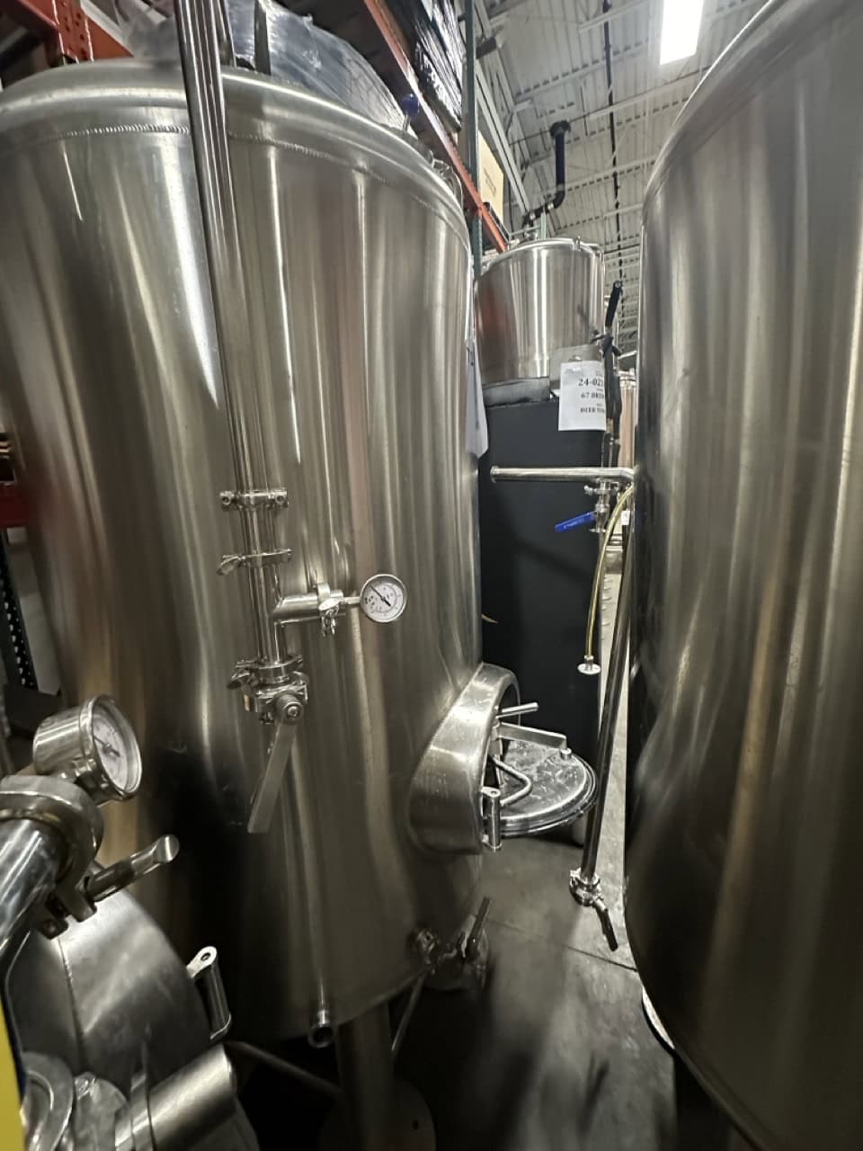 (4) 7 BBL Single Wall Brite Tanks - Image 11
