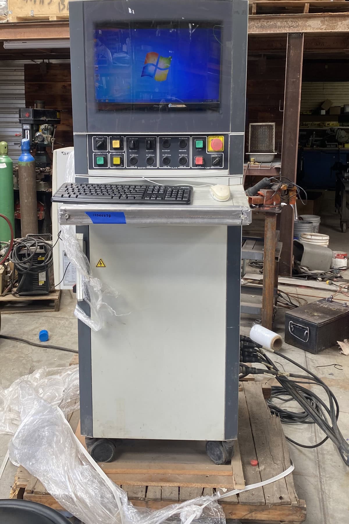 5' x 10' Calypso Hammerhead III Waterjet, 2005 - Image 8